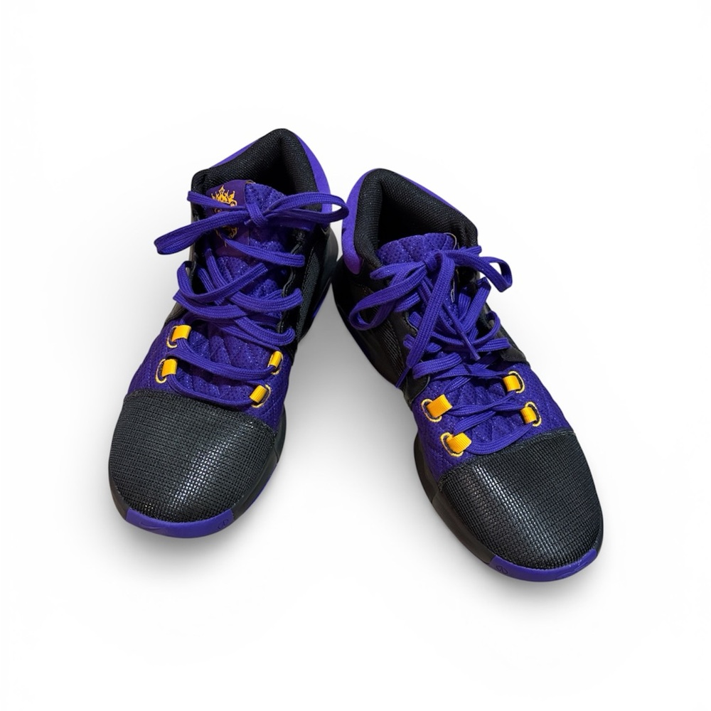 Nike LBJ Witness VIII Black Purple Gold Mid Top Basketball Sneakers Mesh
